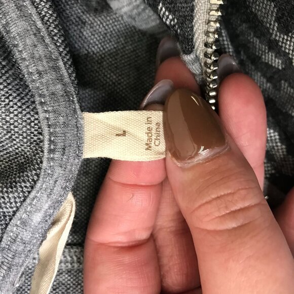 SOFT SURROUNDINGS - WOMEN'S LARGE - GRAY FULL ZIP HOODED ANIMAL PRINT JACKET - Picture 8 of 9